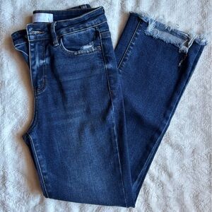 Vervet Dark Wash Cropped Mom Jeans with Frayed Hem